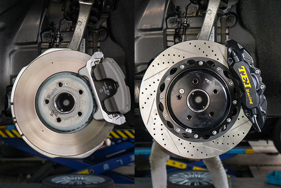 Il grande freno Kit For BMW TEI Racing installato E300 P60S ha forgiato 6 il rotore del disco dei calibri 355*32mm del pistone