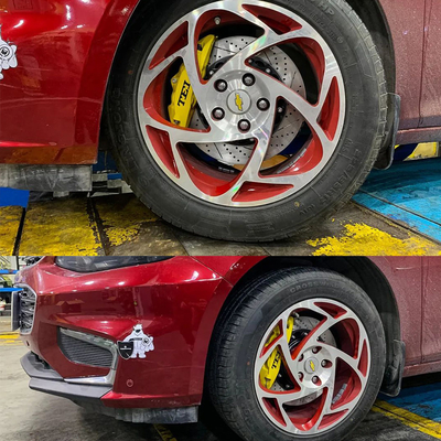 comprare 4 Piston Racing Caliper Chevrole Big Brake Kit 355*28 MM High Carbon Disc Racing And Brake Pads For Malibu 17 Inch Rim fabbricazione online