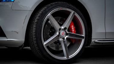 comprare TEI Racing Bbk 6Piston Caliper Big Brake Kit per Audi A4L A6L con anello del rotore 355*32mm fabbricazione online