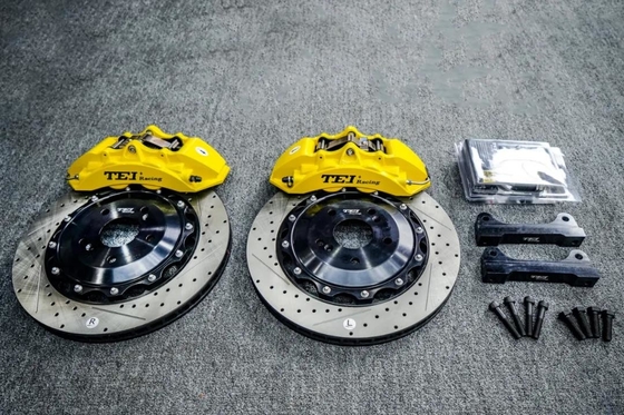 comprare BBK per Honda Civic installato Kit di freno grande 4 calibri a pistoni P40NS fabbricazione online
